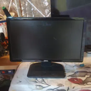 24" Dell monitors for sale in Basra