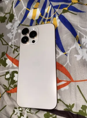 Apple iPhone 16 Pro Max 256 GB in Baghdad