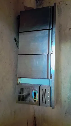 Refrigerators . Other . Used2