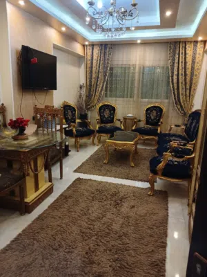 شقة  تحفة للسكن فورا او الاستثمار
