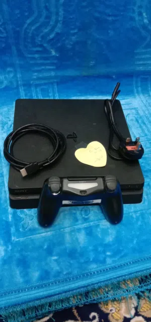 احصل على مغامرات مدهشة وتجربة لعب فريدة مع بلاي ستيشن سوني فور Sony PlayStation 4