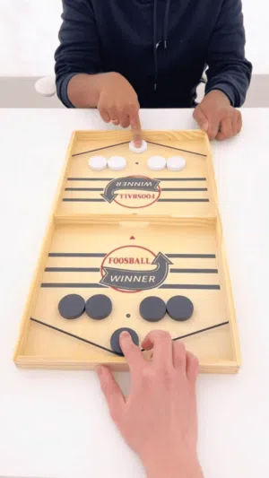 لعبه طاولي