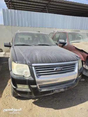 قطع غيار سكراب فورد اكسبلورر أمريكي في صناعية بركاء Ford Explorer Spare Parts متوفر اكسبلور