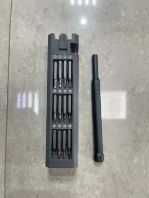 مجموعة مفكات دقيقة متعددة الرؤوس (Precision Screwdriver Set)