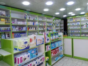 للبيع صيدلية قائمة