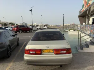 لكزس موديل 1997