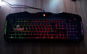 Gaming Keyboard - Bloody (A4Tech) with Red WASD & RGB Backlighting كيبورد قيمنق ماركة Bloody (A4Tec