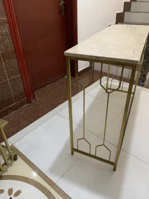 طاولتان ديكور مناسبات