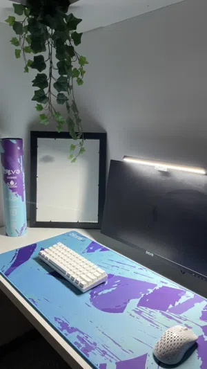 ماوس باد ديفو اكواليشوز مستخدم 3 شهور وفي حاله جيده ونظافته نسبتها 70% Devo Aqualicious Mouse pad