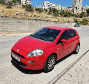 فيات بونتو بالكراتين 2015