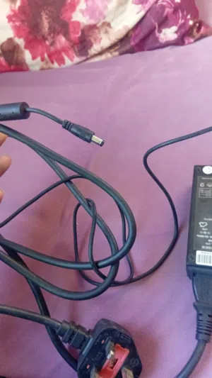 مجموعه فطع شواحن لابتوب و شاحن شاشه و سلاك باور و ssd و كيبورد rgb