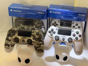 اجهزة بلايستيشن 4 درجة اولى