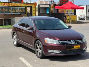 Volkswagen Passat  سيارة نظيفة ومريحة جدًا للاستخدام اليومي والسفر