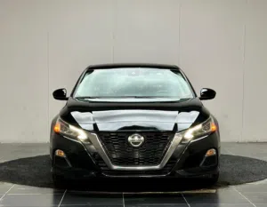 نيسان التيما وارد أمريكي موديل SR 2021 سبورت  نقطة عمياء رادار تشغيل عن بعد بصمة تشغيل دخول ذكي حساس