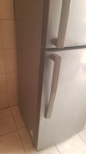 بيع ثلاجة سامسونج مستعملة