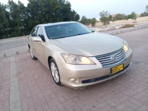 لــكزس 350
