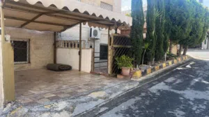 135 m2 3 Bedrooms Apartments for Sale in Amman Al Jandaweel