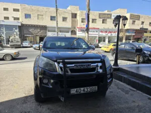بيك اب Isuzu d-max 2016 للبيع