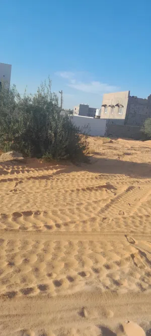 ارض للبيع عين زاره