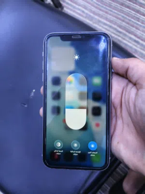 Apple iPhone 11 64 GB in Tripoli