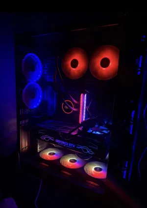 تجميعة بكرت RTX 4080 4 FAN