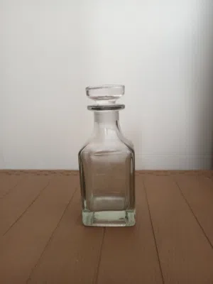 علب زيت عطري زجاج
