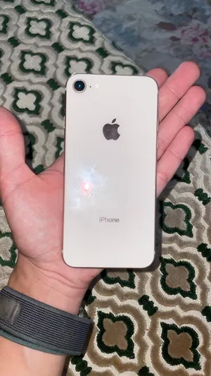 Apple . iPhone 8 . 64 GB1