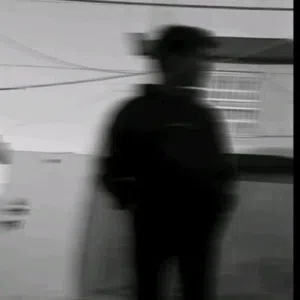 علي 