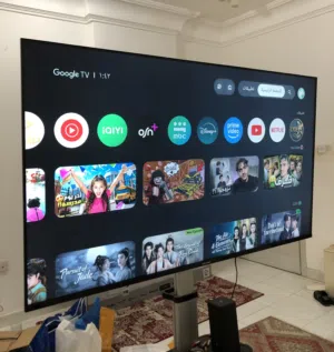 للبيع تلفزيونات 70 و 65 و 50 و 40 بوصه سمارت 4k تواصل واتساب