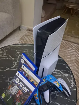 playstation 4  playstation.           5 3 cd p5