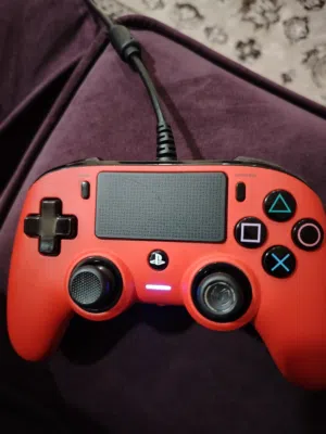 يده ps4 اصليه