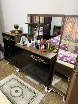 دار نوم 8 قطع نظيفة