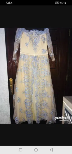 فساتين سهرة