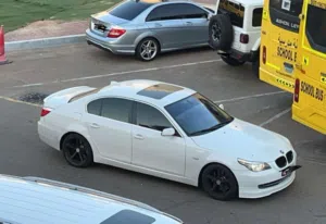 الراجء قرائة التفاصيل في الاعلان BMW 550i 2008