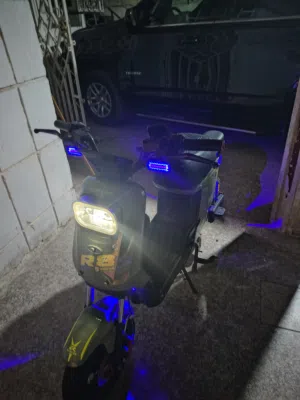 دراجه شحن R8 موديل 2025 للبيع حجم 20 السعر ب400