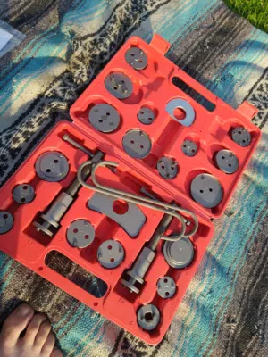 Brand new 22pcs universal Auto car disc brake caliper tool set