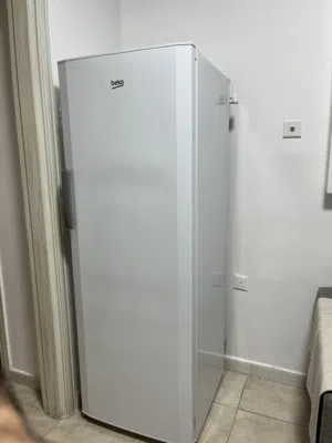 فريزر بيكو مستعمل