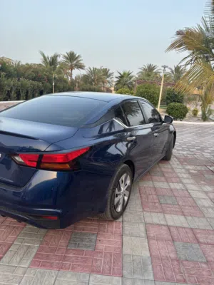 Used Nissan Altima in Al Batinah