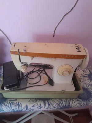 ماكنه خياط سنجر بحال الوكاله