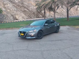 Used Nissan Altima in Muscat
