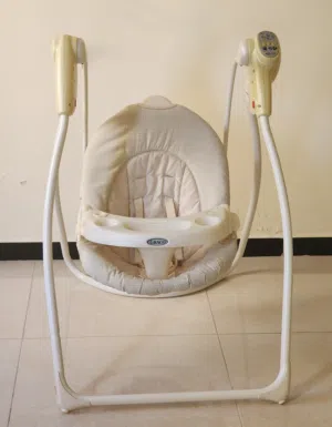 مرجيحة هزاز طفل يدوي امريكي تقيل ويستخدم للاكل