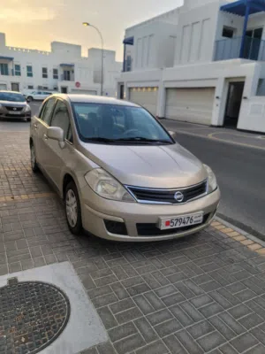 للبيع نيسان تيدا