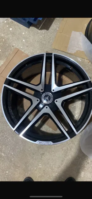 جنطات للبيع مرسيدس amg