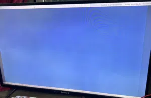 شاشة جي جارد مستعملة بحالة ممتازة