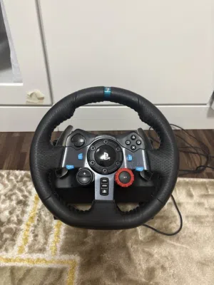 Logitech g29 Steering Wheel PlayStation Xbox pc