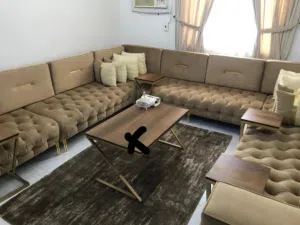 كنب مجلس نضيف جداا أخذته 3000 وبابيعه 900