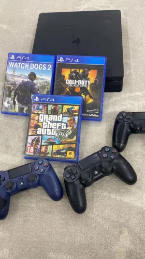 PlayStation 4 PlayStation for sale in Al Dhahirah