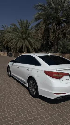 هيونداي سوناتا 2015