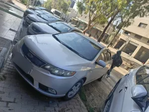 كيا-فورتي-2009-اصل-برايفت-لحق-حالك-بسعر-حرق-29500-ألف-نقدا