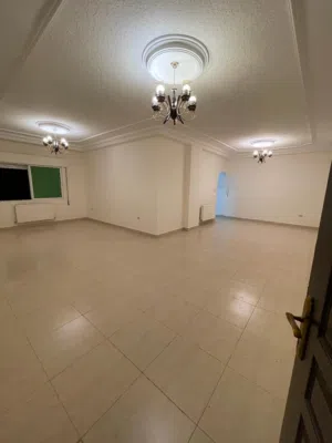 شقه فارغة للايجار في الجبيهة/ ضاحية الرشيد